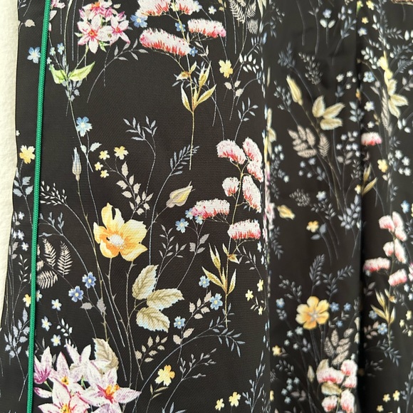 Ochirly Wide Leg Floral Pants - Size S - Picture 5 of 5